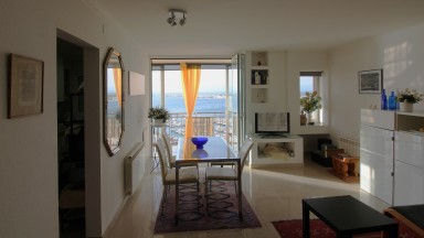 Apartment  for sale, with fantastic views, 3 bedrooms and closed garage.