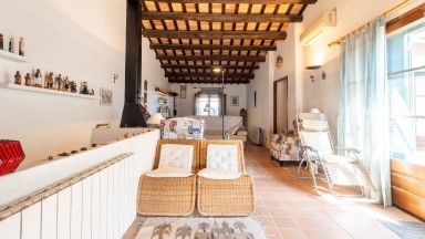 Casa rústica en venta  en  La Tallada d'Empordà