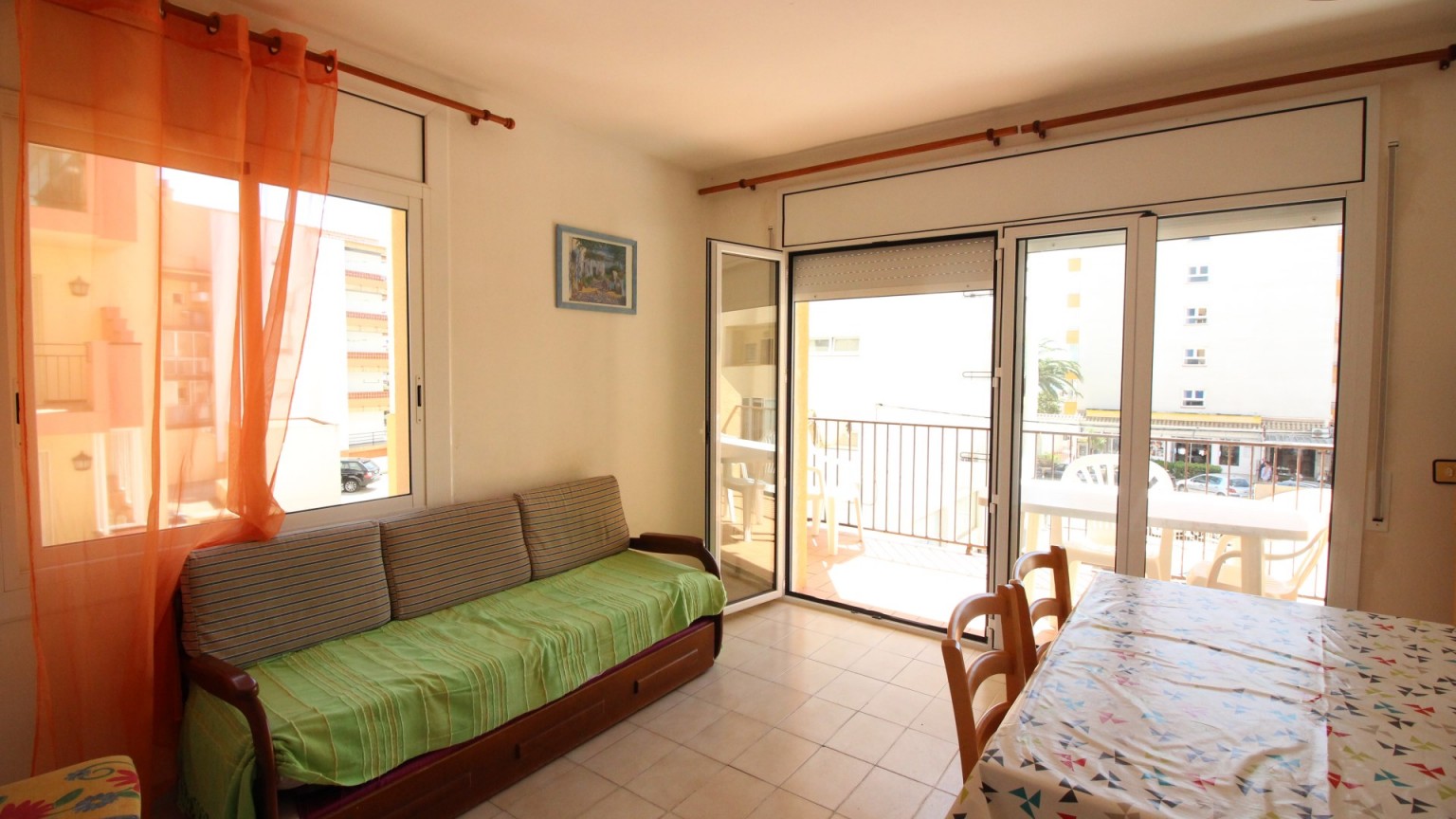 Apartment to rent,  in Santa. Margarita with two bedrooms. Only second residence from Setember 2024