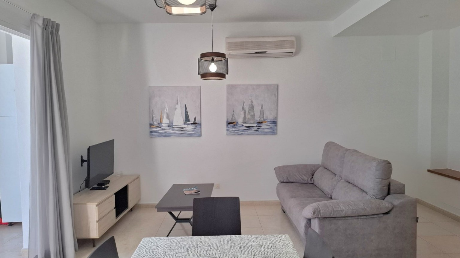 Bonic apartament per llogar al centre del Port de Llançà