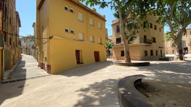 Restaurante de alquiler, en Lladó.