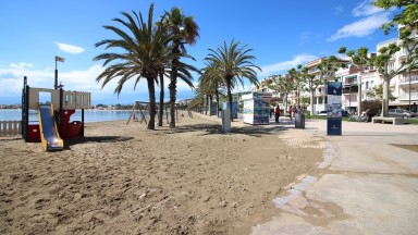 LOCAUX NOUVEAU EMPLAÇAMENT À LA RIERA GINJOLERS DE 199M²