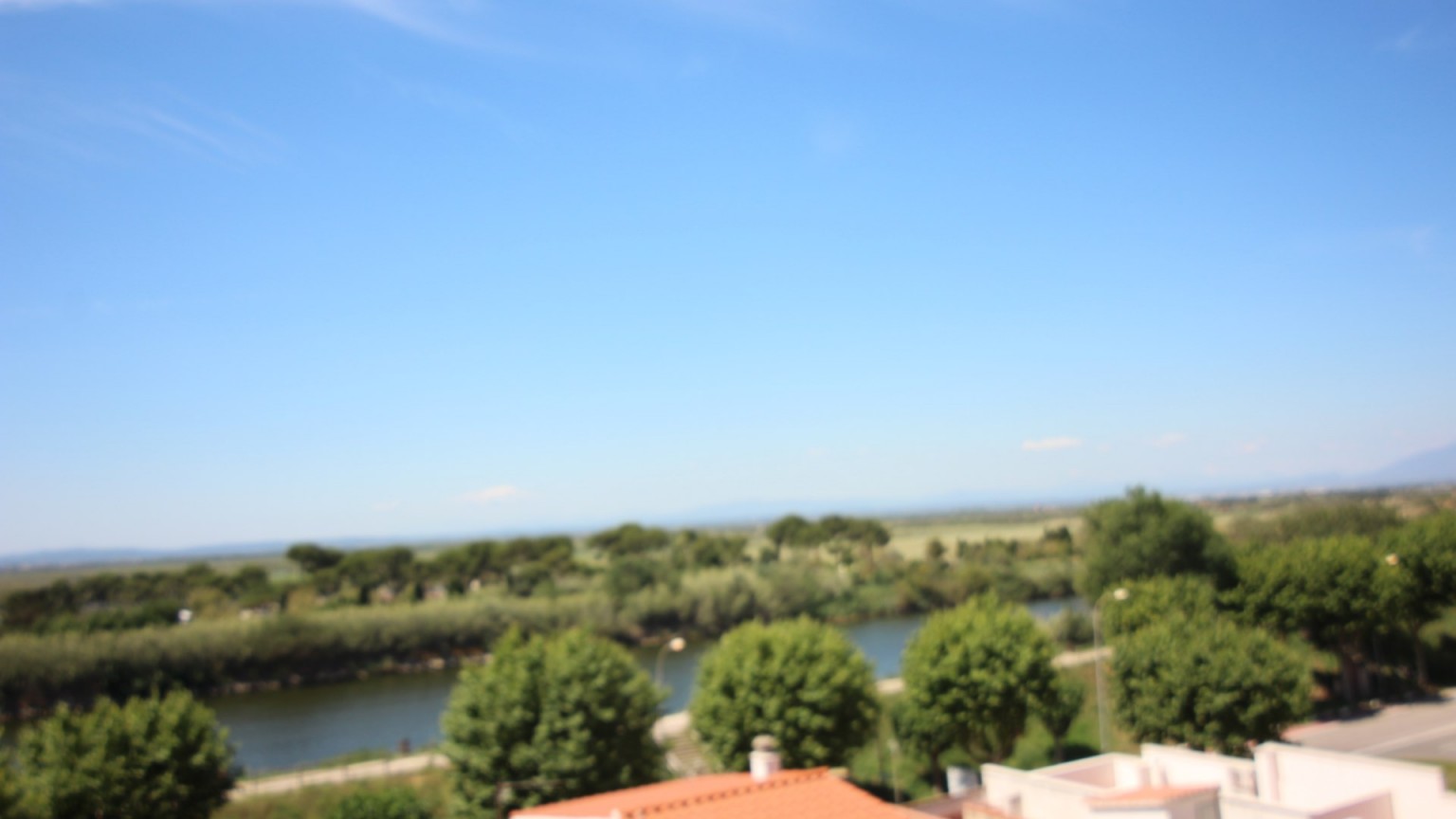 APPARTEMENT AVEC VUE AIGUAMOLLS DE L'EMPORDÀ.