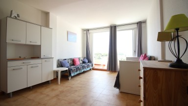 APARTAMENTO CON VISTAS PRECIOSAS  DEL AIGUAMOLLS DE L'EMPORDÀ.