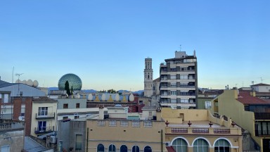 Appartement à vendre dans le centre de Figueres, avec place de parking incluse