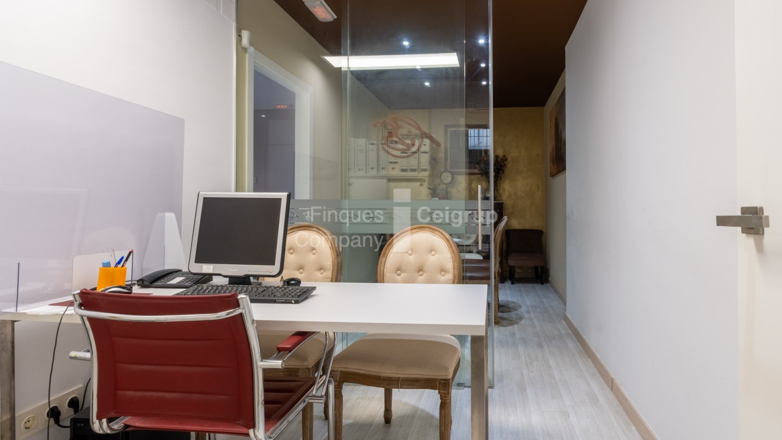  OFFICE FOR RENT IN THE CENTER OF GIRONA IN PERFECT CONDITION. 