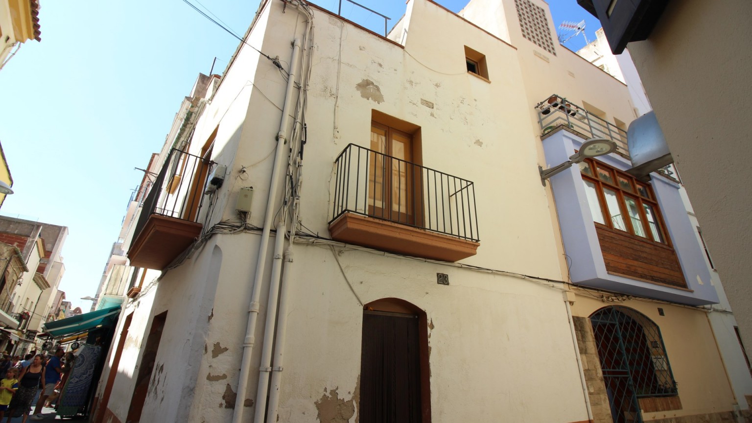 Edificio céntrico a reformar.