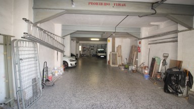 Premises for sale for multipurpose use of 735,72 m2, a few metres from the centre.