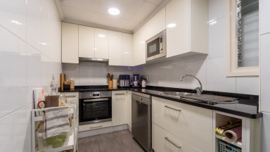 Flat with parking for sale renovated