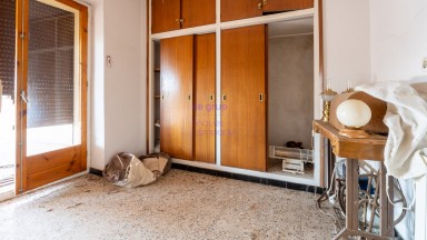  House for sale in the town of Sant Jordi Desvalls. 