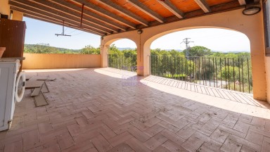  House for sale in the town of Sant Jordi Desvalls. 