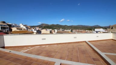 Beautiful penthouse for sale in the centre of the Vila