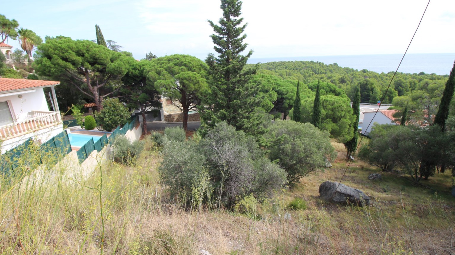 Fantàstica parcel.la de terreny en venda amb vista al mar a Cap Ras