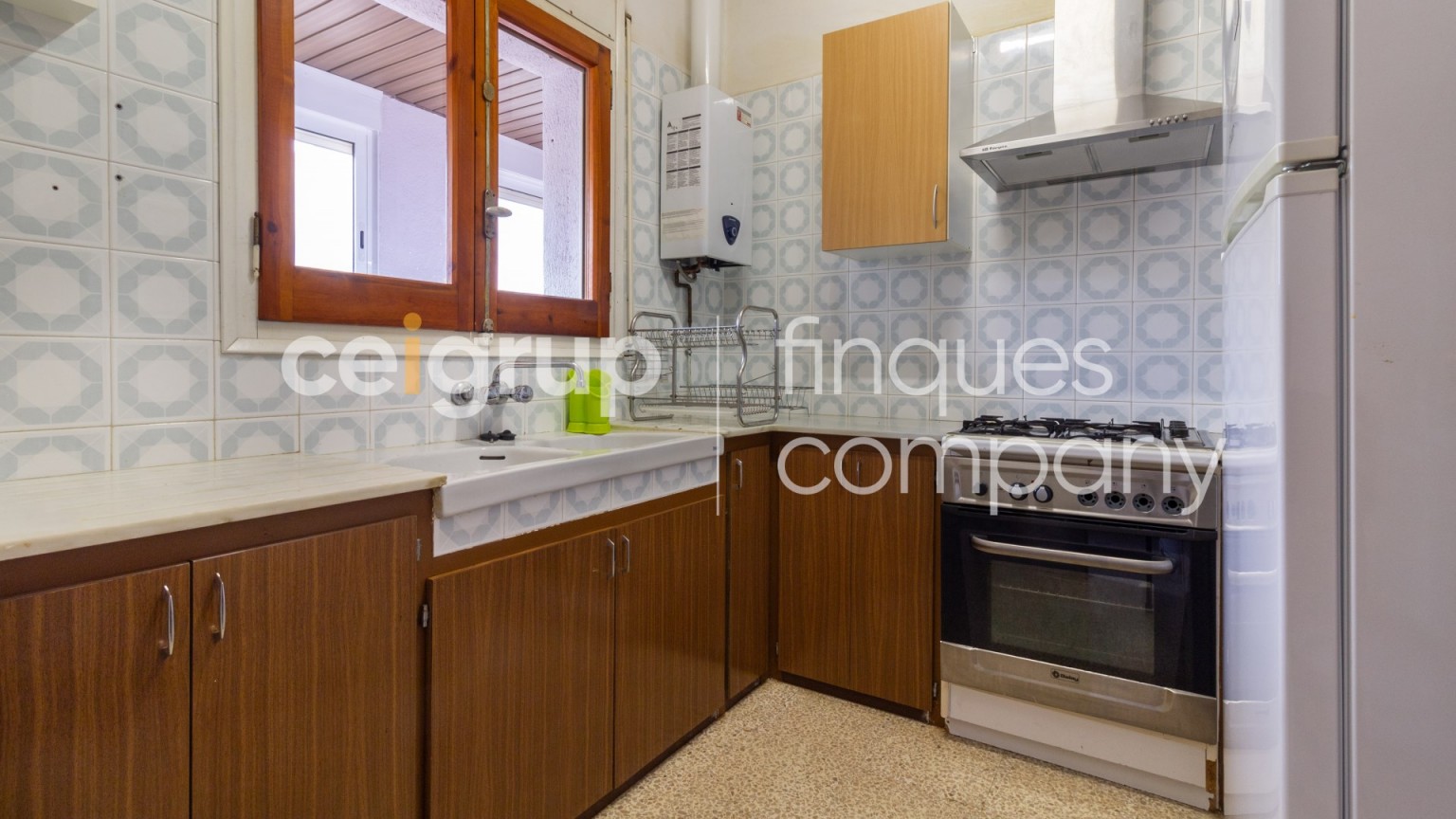 House for sale of ground floor and flat with garden, in Agullana