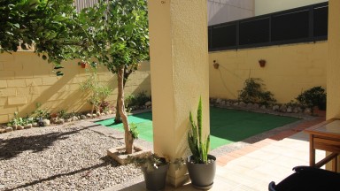 Terraced house for sale, 5 bedrooms, with private garden, in Vilafant.