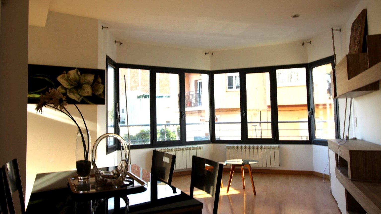 Apartment for sale, 3 bedrooms with parking included, Creu de la mà area.