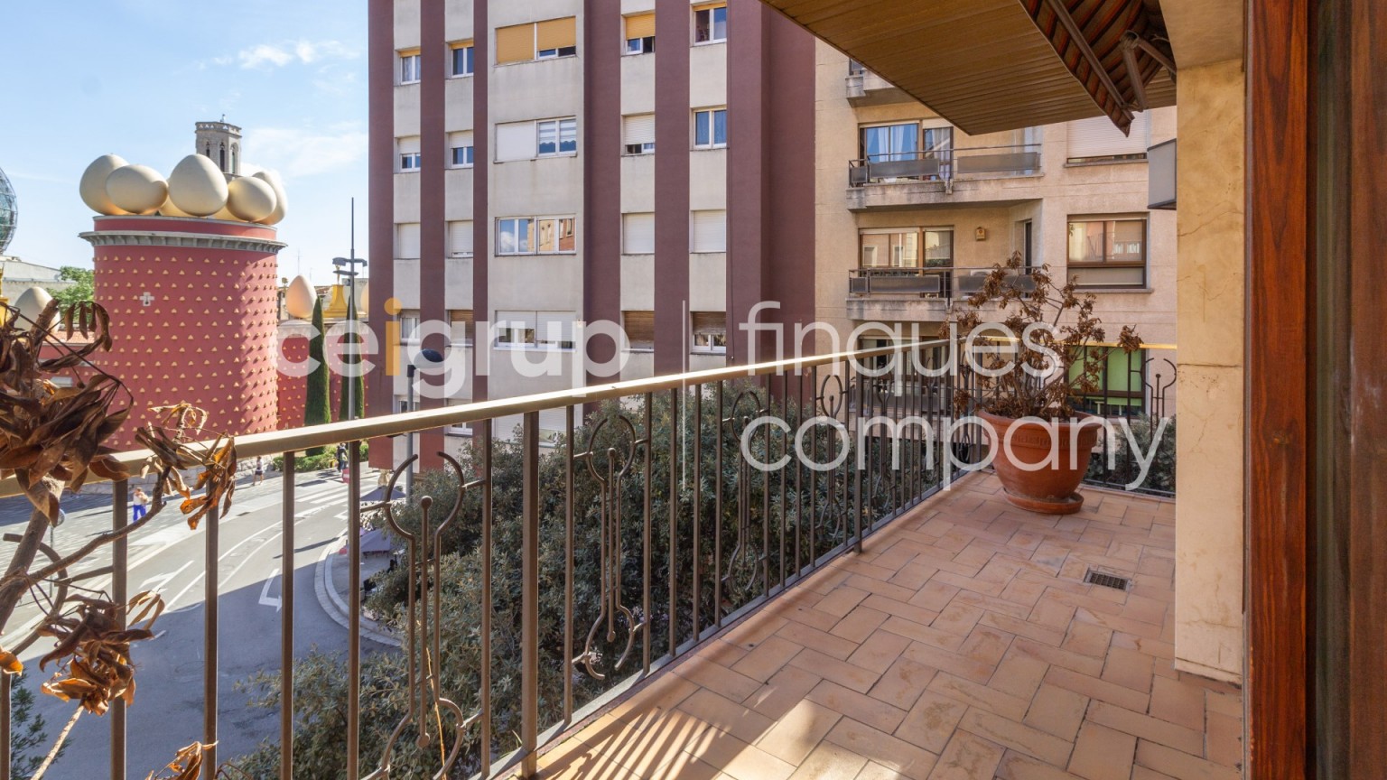 Luminoso piso en venta, con vistas al Museo Dalí de Figueres