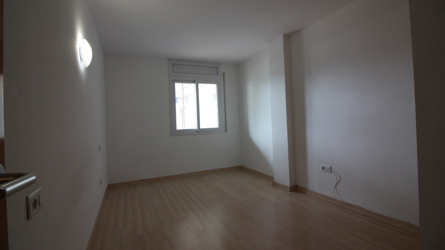 Apartament en venda, amb piscina comunitària, zona Sta. Margarita a Roses