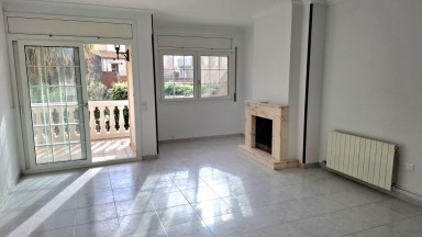 Bonic apartament en lloguer a Palau-Saverdera