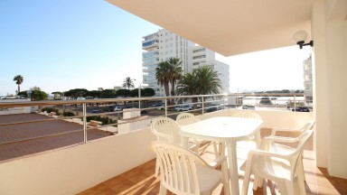 Apartament en venda a primera línia de mar