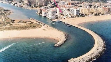 Apartament en venda a primera línia de mar