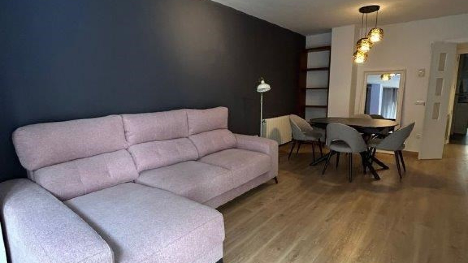 SEASONAL RENTAL!! Apartment located in the Devesa de Girona