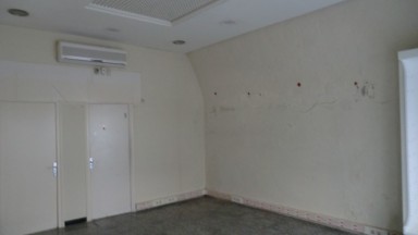 Local comercial en alquiler, situado en el centro de Roses de 162 m².