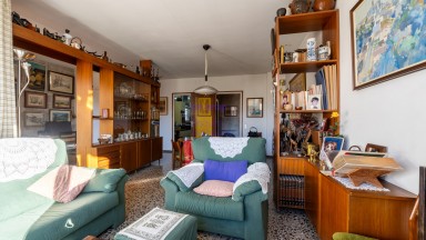 Appartement et parking à vendre situé dans la région de Gérone