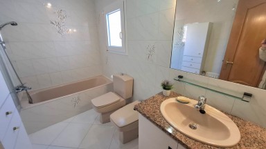 Fantástico duplex en venta en El Port