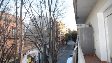 Luminous flat for sale, with parking included, Creu de la Mà area, in Figueres