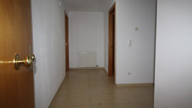 Luminous flat for sale, with parking included, Creu de la Mà area, in Figueres