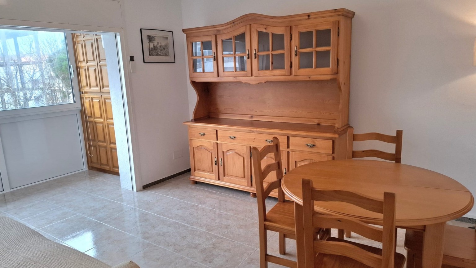 Nice apartment for rent in the center of El Port de Llançà